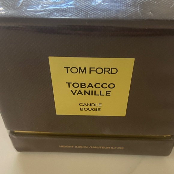 Tom Ford Tobacco Vanille Candle in Brown and Gold - Picture 3 of 13